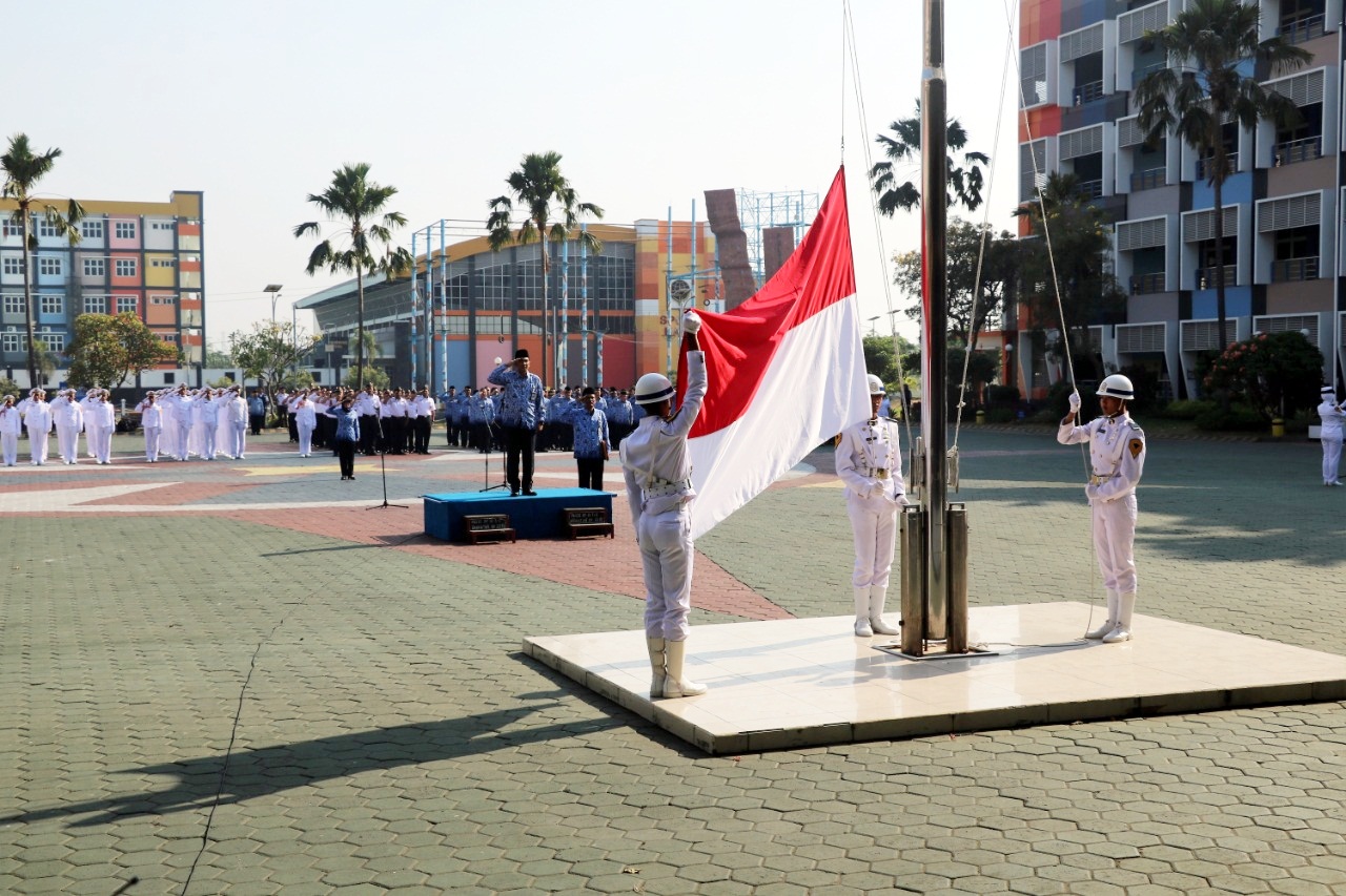 Peringati Hari Perhubungan Nasional, POLTEKPEL Surabaya Upacara Bersama Seluruh Pegawai Dan Taruna