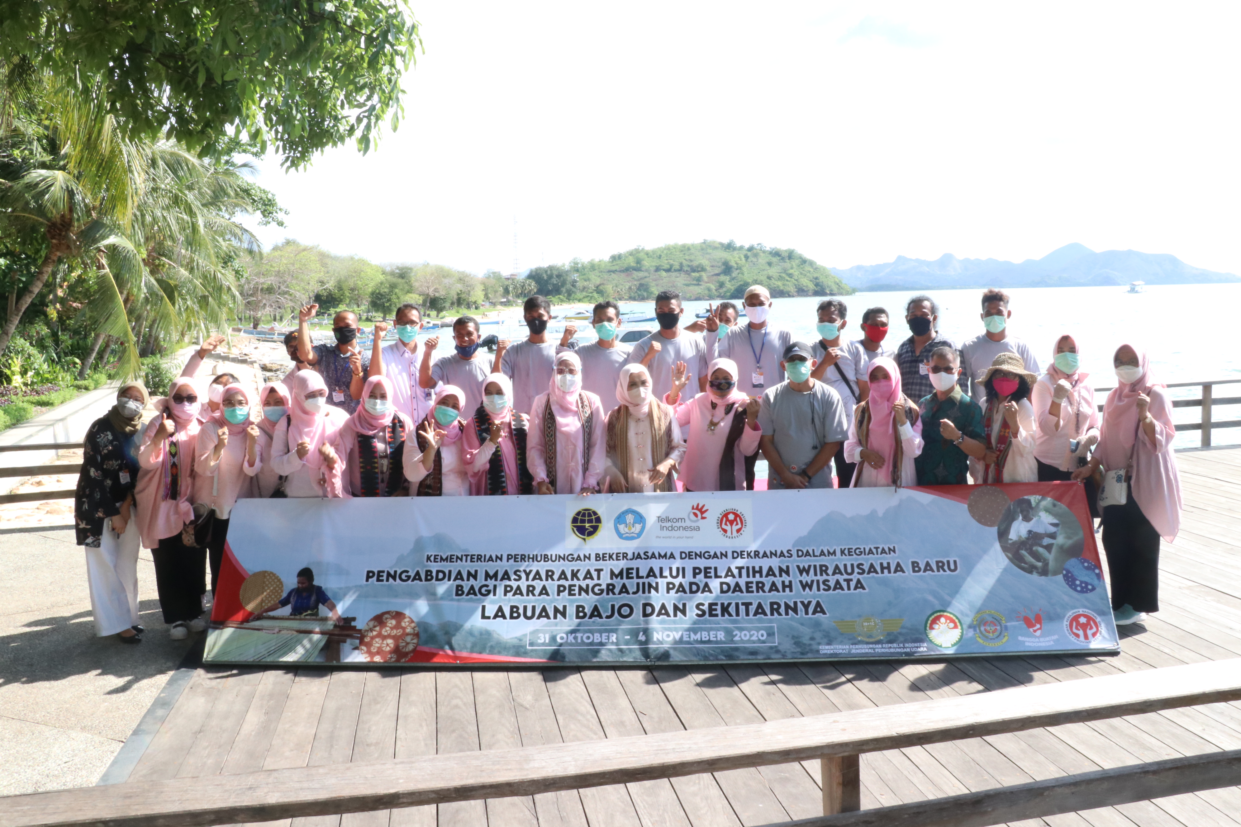 KEMENHUB Dan DEKRANAS Gelar Pelatihan Kerajinan Rakyat Di Daerah Wisata Super Prioritas Labuan Bajo