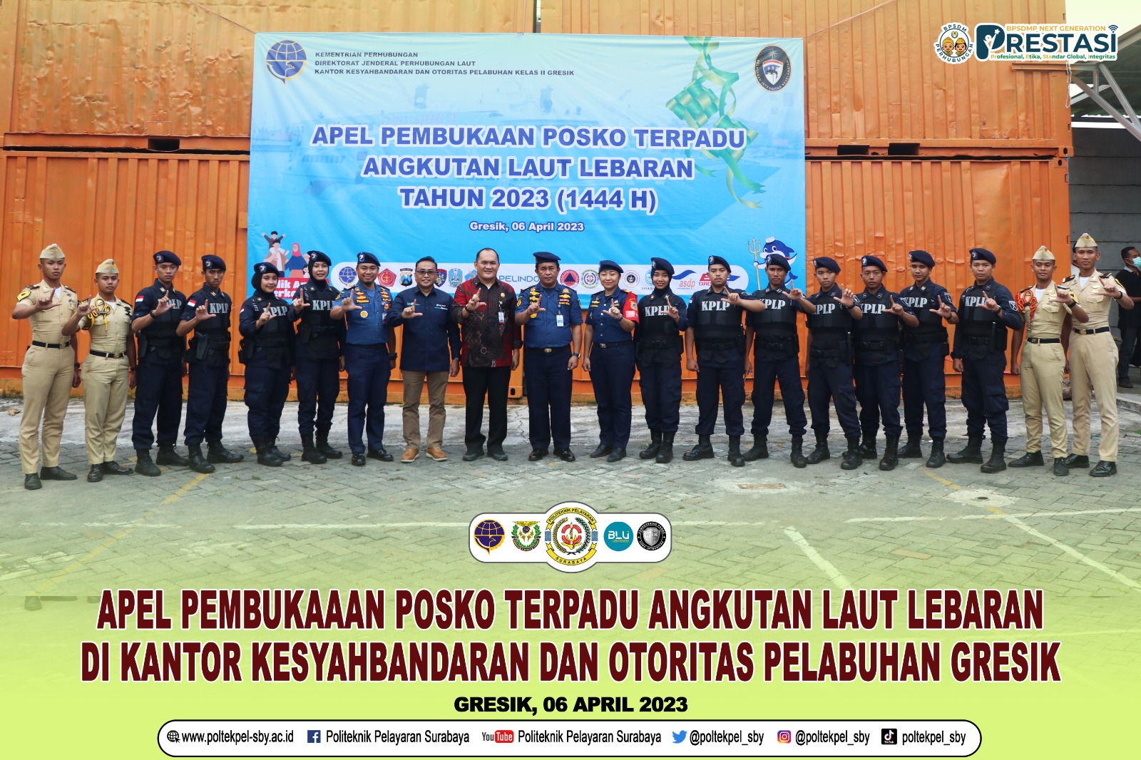 Taruna Poltekpel Surabaya Ikuti Apel Pembukaan Posko Angkutan Laut Lebaran di KSOP Kelas II Gresik